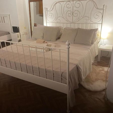 Flo Bed and Breakfast Φλωρεντία Εξωτερικό φωτογραφία